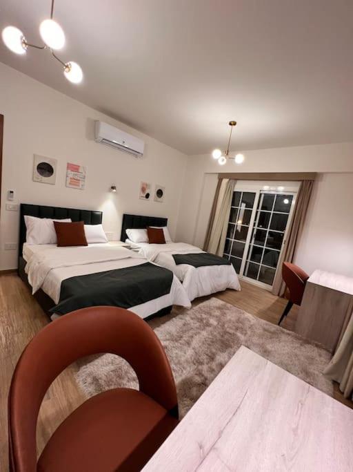 Apartment White Palace Served 22